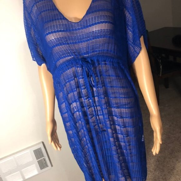 Top - Picture 4 of 4